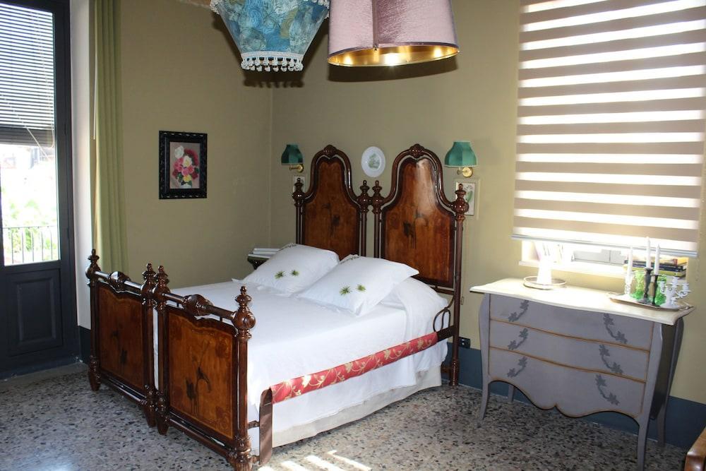 Kemmare Bed & Breakfast Riposto ภายนอก รูปภาพ